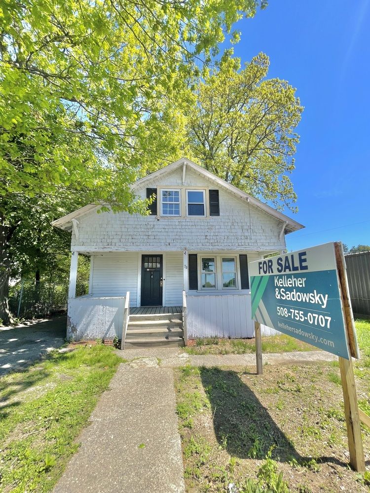 78 W Mountain St, Worcester, MA 01606